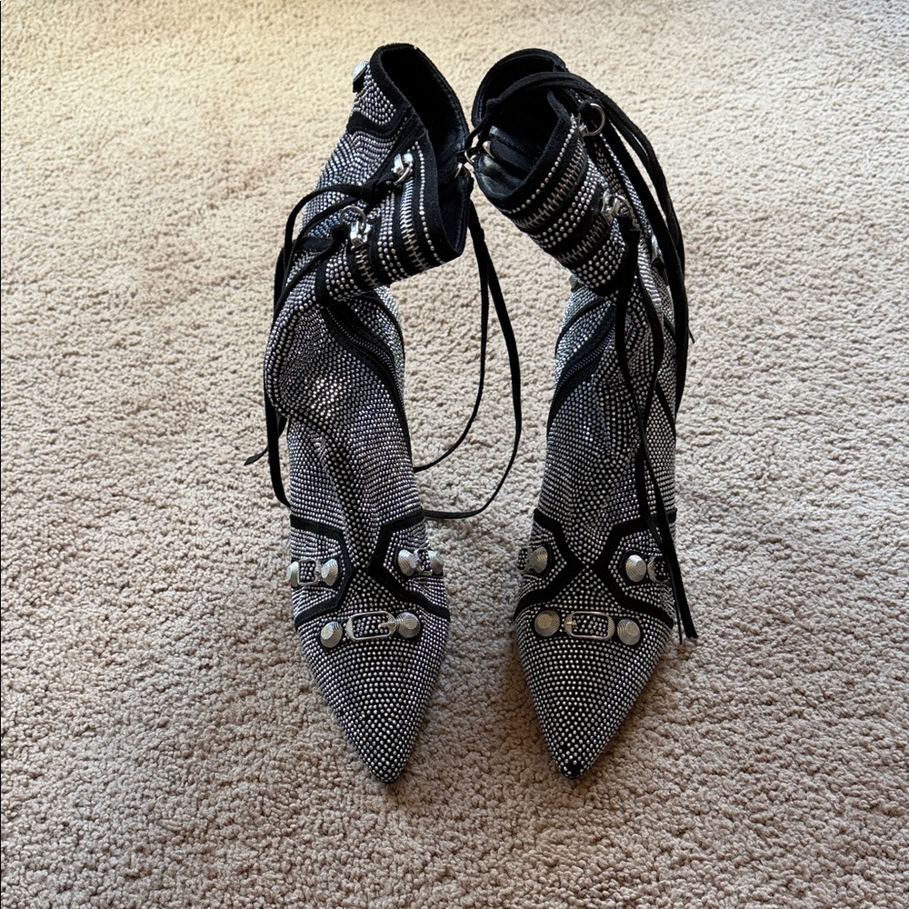 Embellished Pointed-Toe Lace-Up Heeled Boots in Black & Silver